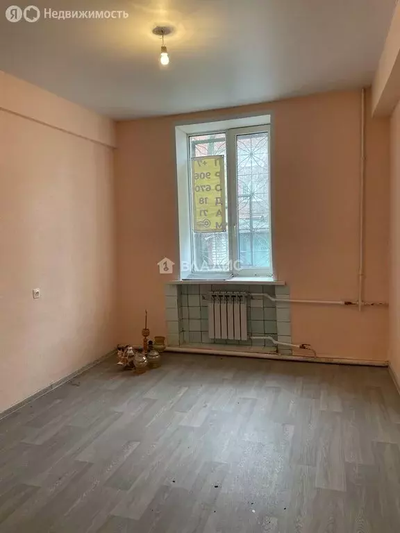 1к в 10-комнатной квартире (18 м) - Фото 1