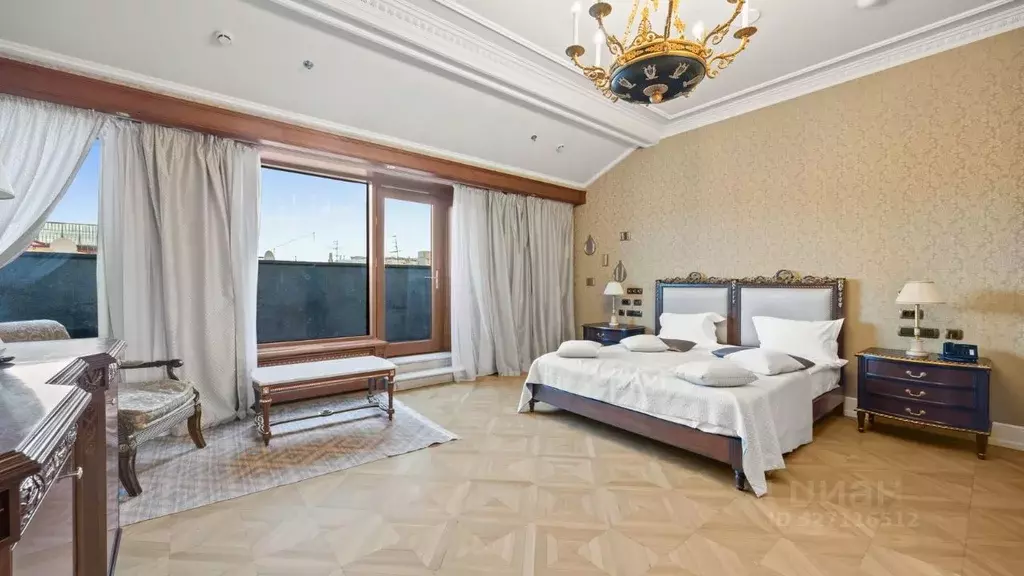 Офис в Санкт-Петербург Невский просп., 15 (100 м) - Фото 2