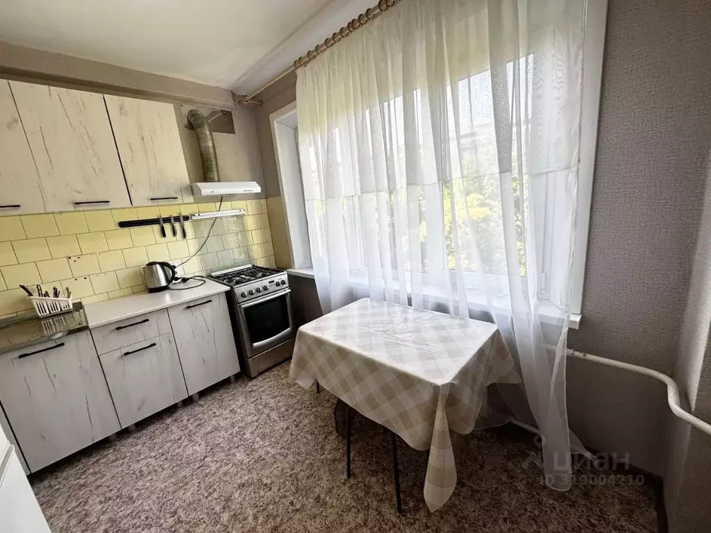 3-к кв. Краснодарский край, Сочи ул. Макаренко, 45 (80.0 м) - Фото 1