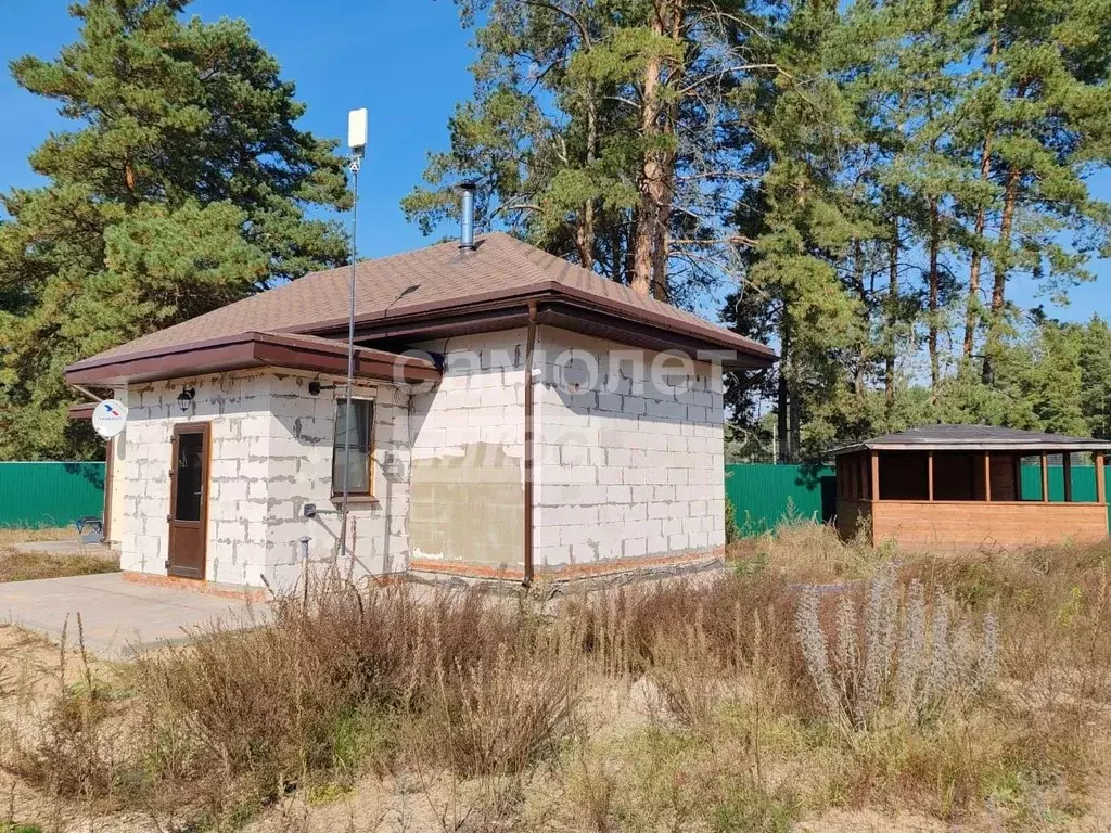 Дом в Калужская область, Перемышльский муниципальный округ, Корекозево ... - Фото 1
