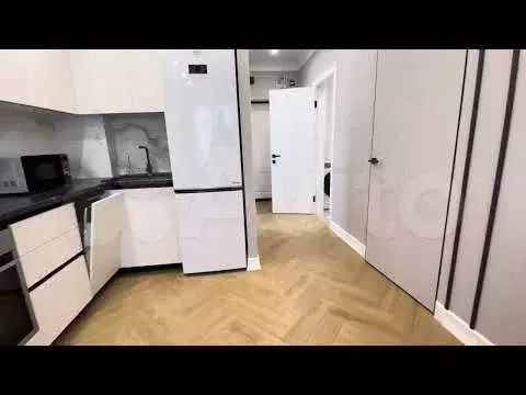 2-к. квартира, 42 м, 9/25 эт. - Фото 1