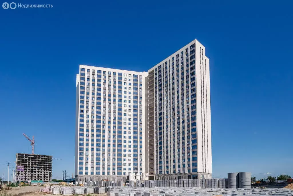 2-комнатная квартира: Тюмень, Краснооктябрьская улица, 6 (66.4 м) - Фото 0