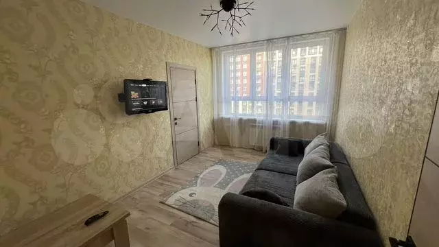 3-к. квартира, 60 м, 14/22 эт. - Фото 0