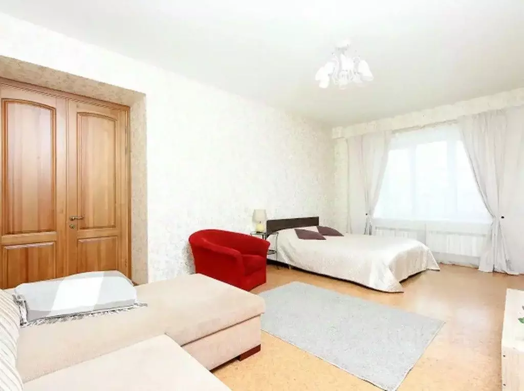 3-к кв. Новосибирская область, Новосибирск ул. Вокзальная магистраль, ... - Фото 0