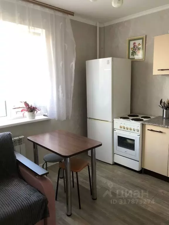 1-к кв. Курская область, Курск просп. Вячеслава Клыкова, 35 (36.0 м) - Фото 1
