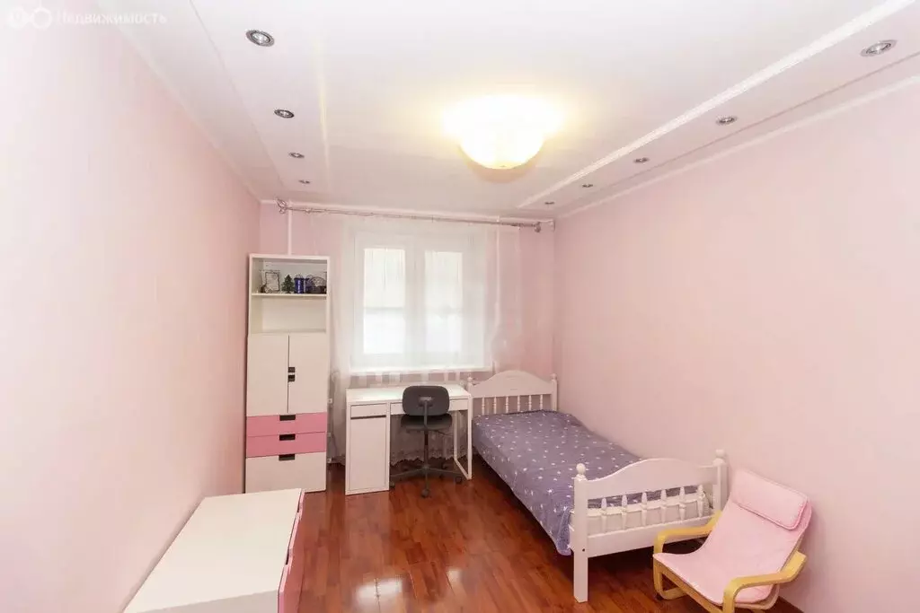 4-комнатная квартира: Тюмень, улица Московский Тракт, 143 (104.9 м) - Фото 1