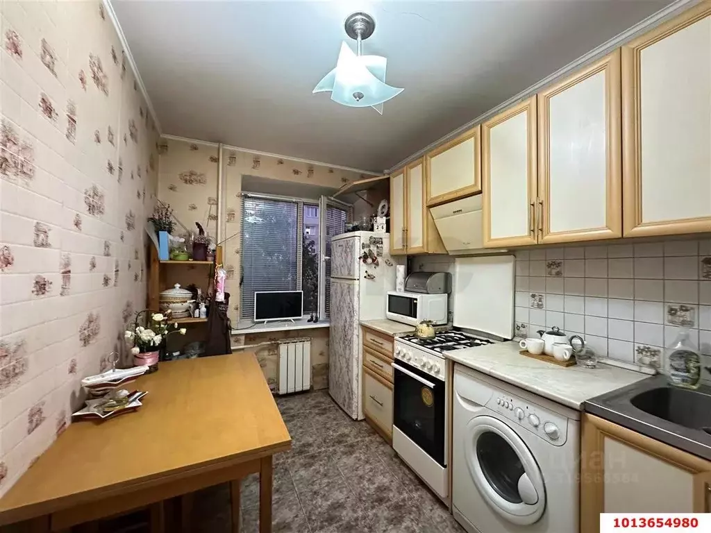 1-к кв. Краснодарский край, Краснодар Красная ул. (30.0 м) - Фото 0