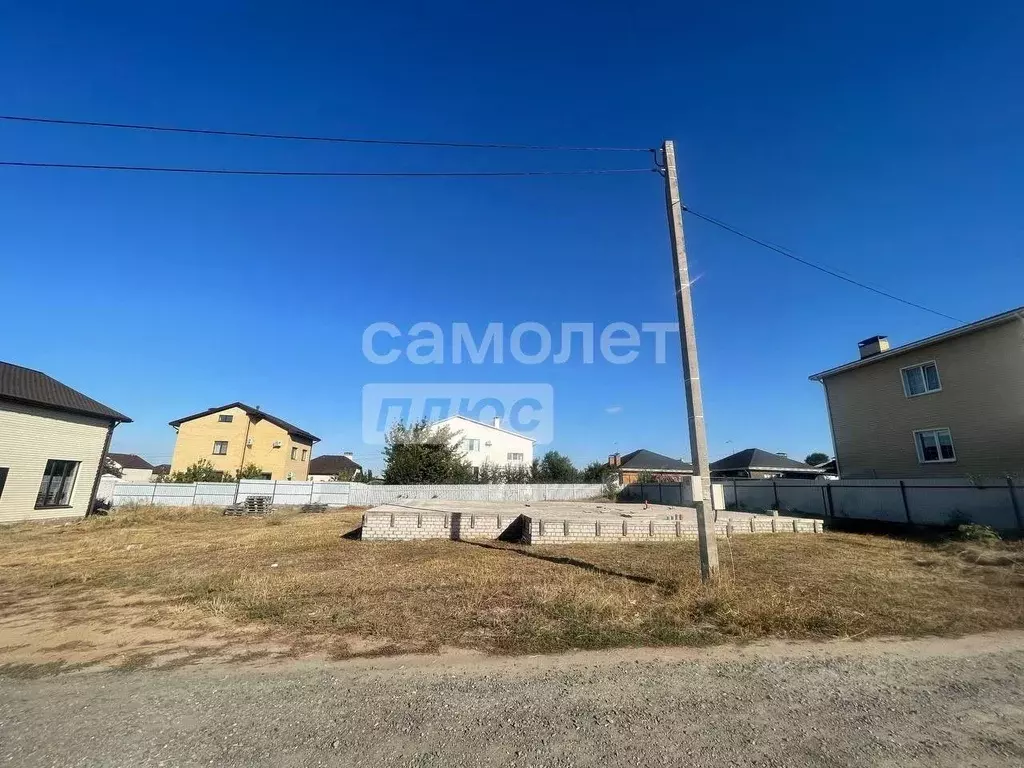 Участок в Волгоградская область, Волгоград Солнечный мкр, ул. ... - Фото 1