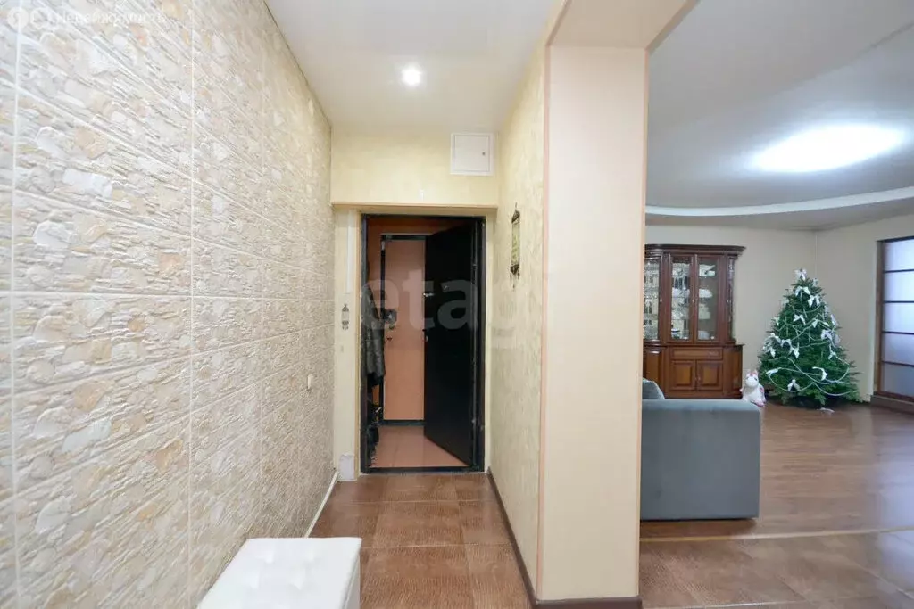 4-комнатная квартира: Якутск, улица Кузьмина, 29/2 (101.5 м) - Фото 1