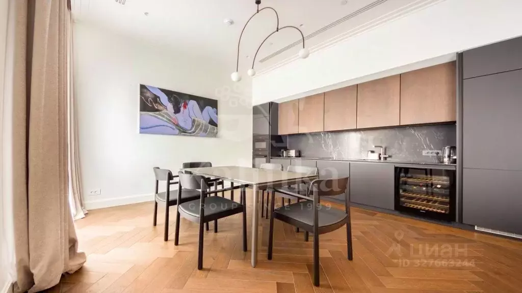 2-к кв. Москва 1-я Тверская-Ямская ул., 2А (98.2 м) - Фото 1