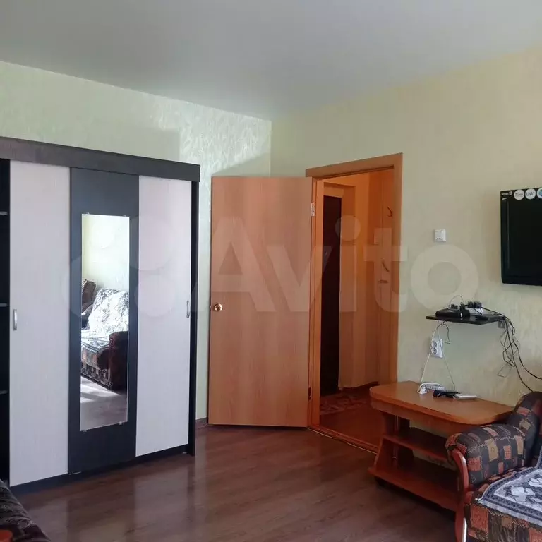 1-к. квартира, 33 м, 8/10 эт. - Фото 1