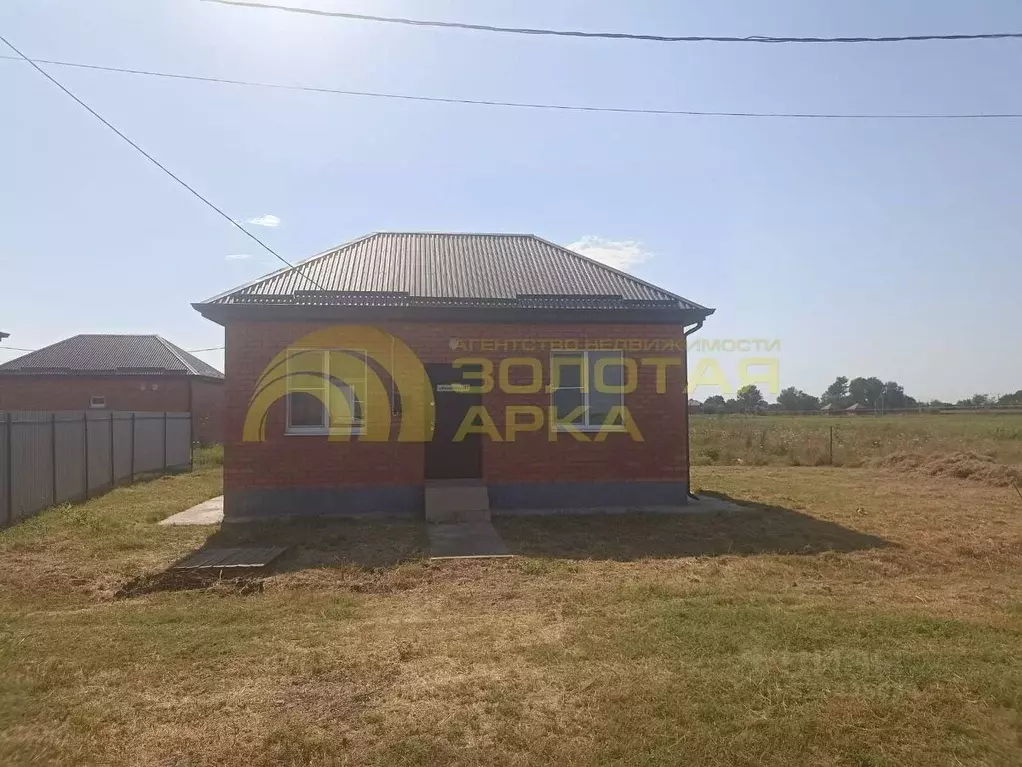 Дом в Краснодарский край, Красноармейский район, Новомышастовское ... - Фото 1