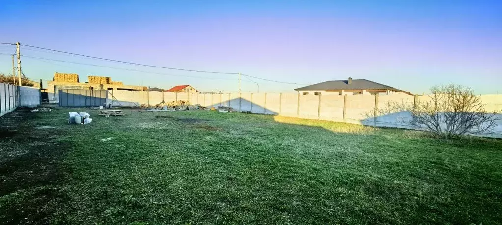 Участок в Крым, Сакский район, с. Уютное, Прибой СПК ул. Каштановая, ... - Фото 1