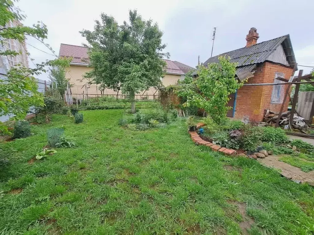 Участок в Адыгея, Майкоп ул. Ломоносова (4.5 сот.) - Фото 1