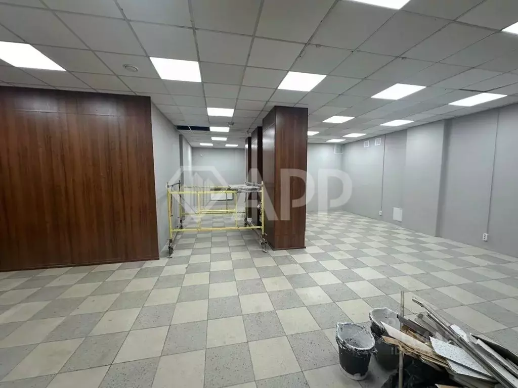 Помещение свободного назначения в Брянская область, Брянск ул. ... - Фото 1