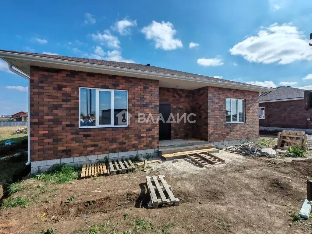 Дом в Белгородская область, Белгородский район, Разумное рп ул. ... - Фото 1