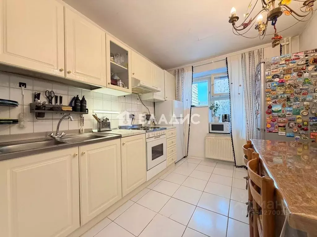 3-к кв. Московская область, Королев просп. Космонавтов, 41к1 (67.8 м) - Фото 2