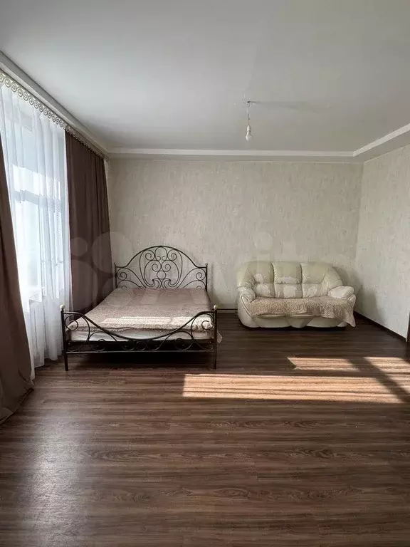 2-к. квартира, 75 м, 1/3 эт. - Фото 0