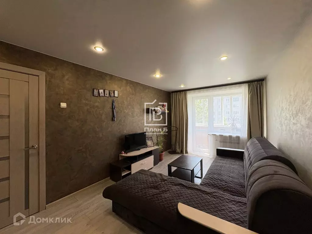 Продаётся 1-к квартира, 30.4 м - Фото 0