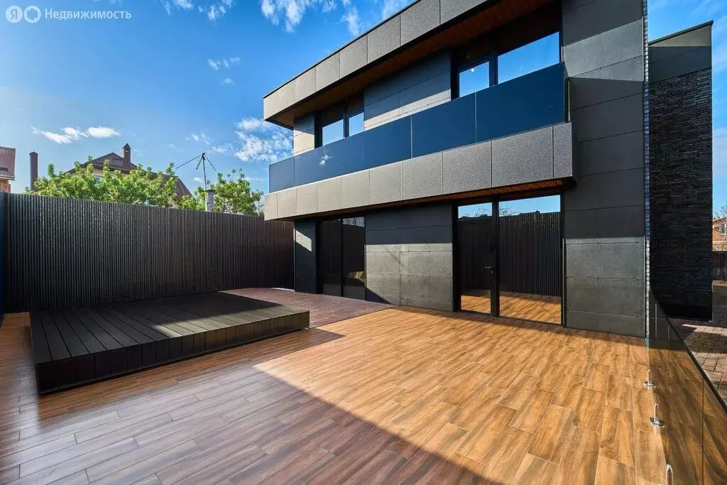 Дом в Краснодар, улица Передерия, 164 (240 м) - Фото 1