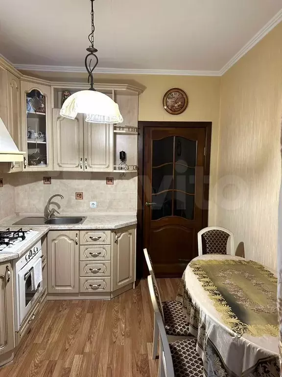 1-к. квартира, 37 м, 3/9 эт. - Фото 1