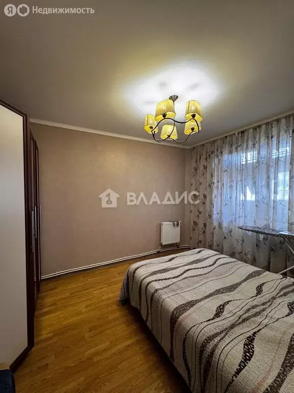 3-комнатная квартира: Белгород, улица Есенина, 56 (68.3 м) - Фото 1
