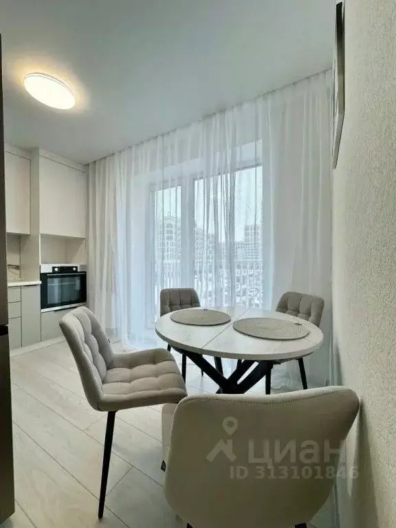 2-к кв. Тюменская область, Тюмень ул. Новоселов, 103к1 (50.0 м) - Фото 1