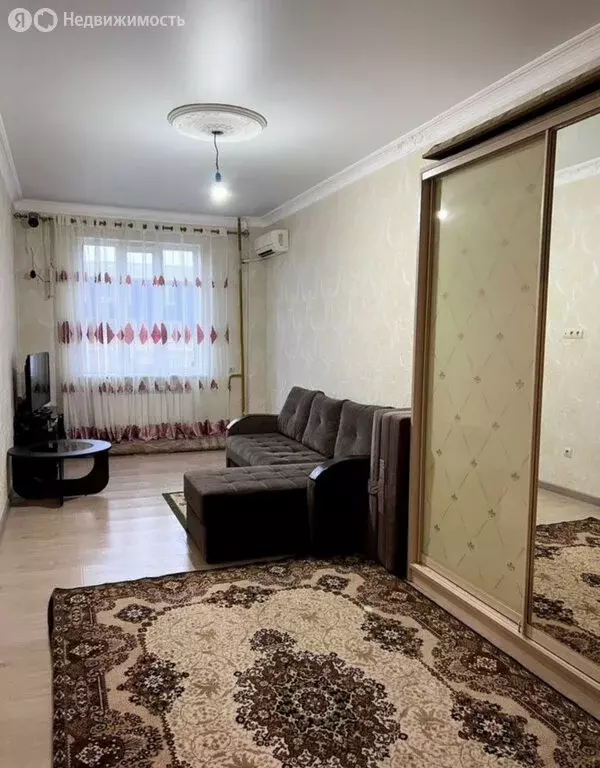 1-комнатная квартира: Махачкала, улица Эльзы Ибрагимовой, 31 (43 м) - Фото 0