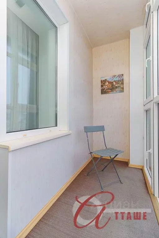 2-к кв. Омская область, Омск ул. Степанца, 2 (65.0 м) - Фото 1