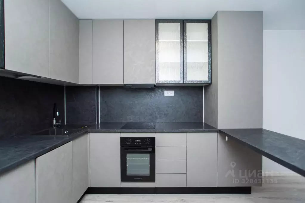 Студия Санкт-Петербург пос. Парголово, ул. Архитектора Белова, 6к5 ... - Фото 1