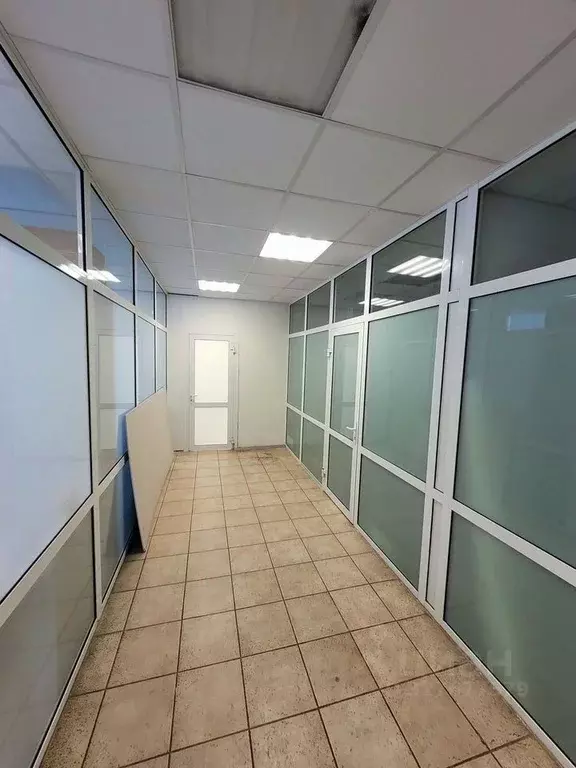 Офис в Свердловская область, Екатеринбург ул. Первомайская, 77 (20 м) - Фото 1