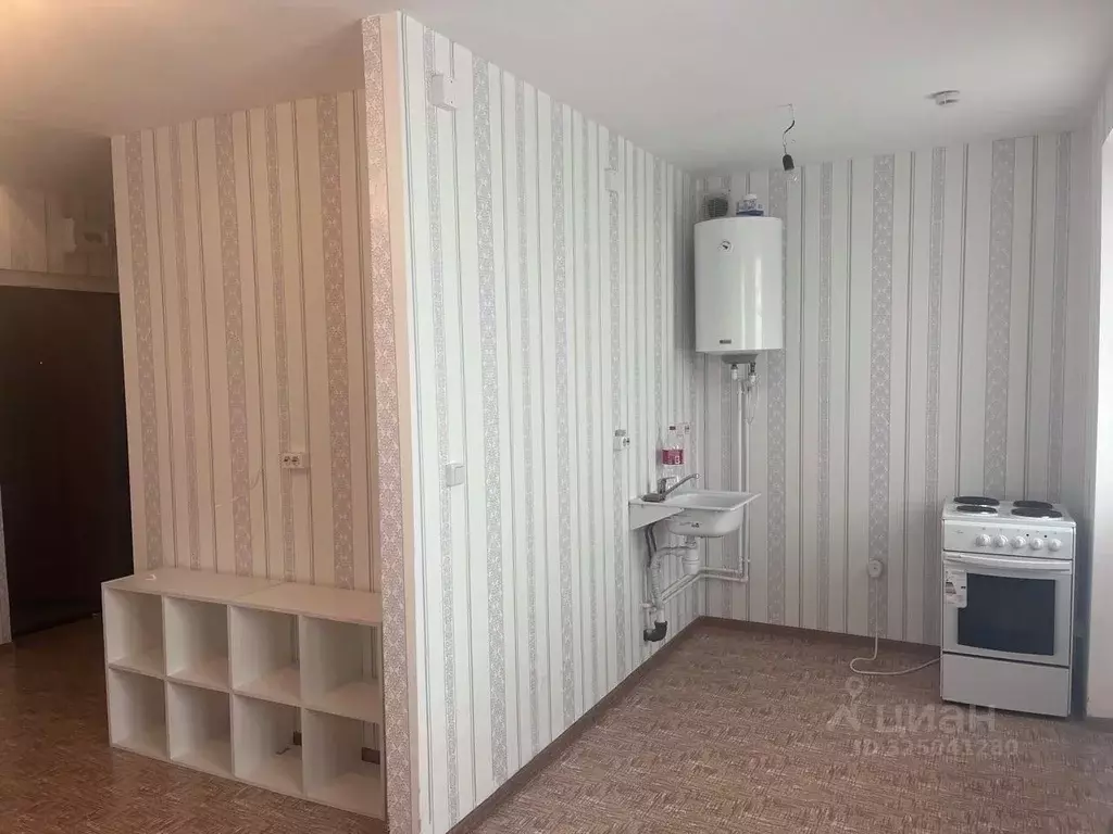 1-к кв. Ростовская область, Красный Сулин Горняцкий мкр, ул. ... - Фото 1