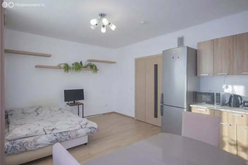 Квартира-студия: Екатеринбург, улица Академика Вонсовского, 21 (28.5 ... - Фото 2