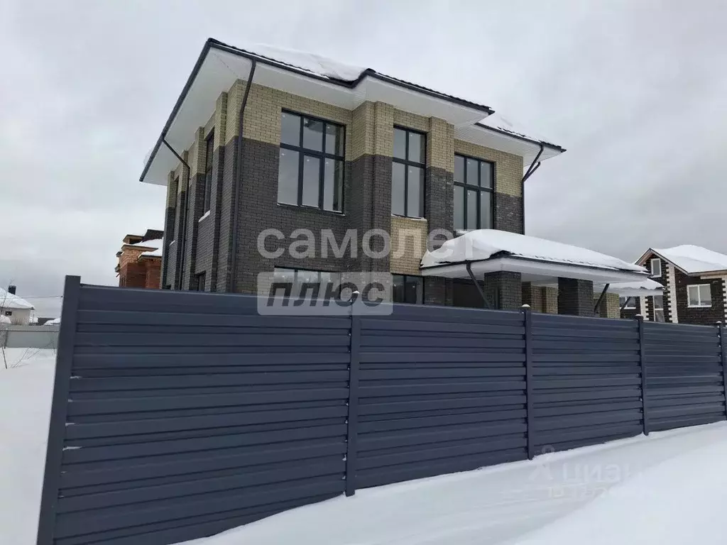 Коттедж в Москва № 154 кв-л, 157 (236 м) - Фото 1