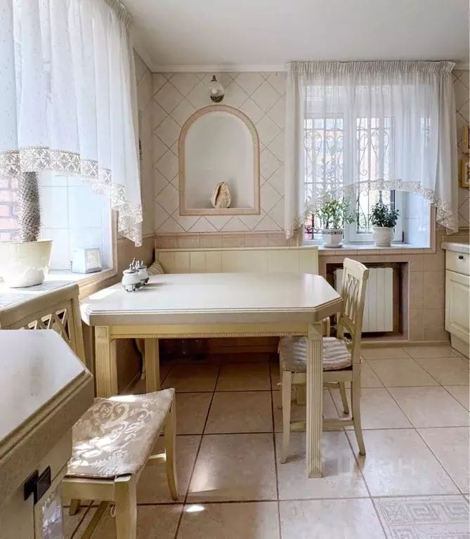 4-к кв. Кировская область, Киров ул. Никитская, 119 (129.2 м) - Фото 2