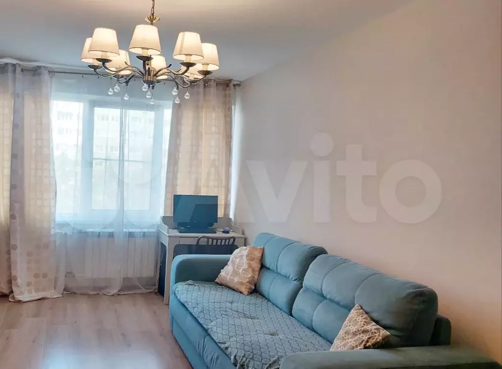3-к. квартира, 60 м, 4/9 эт. - Фото 0