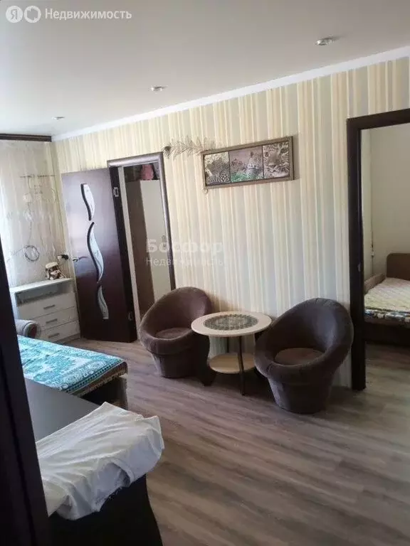 3-комнатная квартира: село Синицыно, улица Гоголя, 34 (42 м) - Фото 1