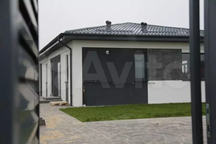 Дом 130 м на участке 5,5 сот. - Фото 0