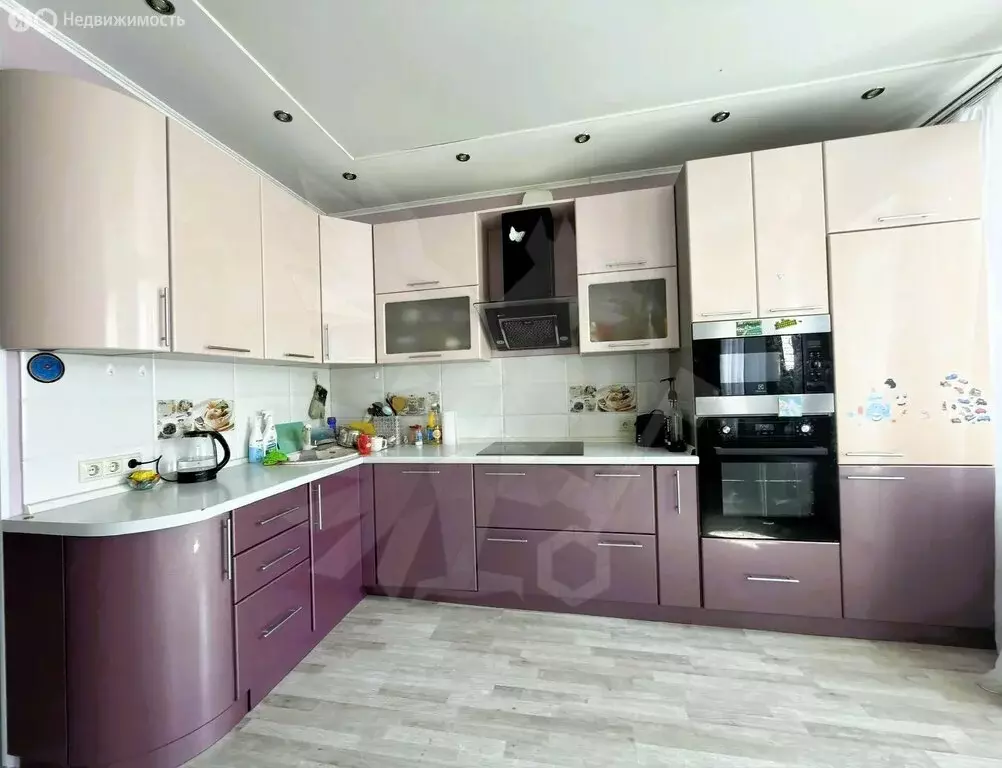 3-комнатная квартира: посёлок городского типа Марусино, 77к9 (64 м) - Фото 1