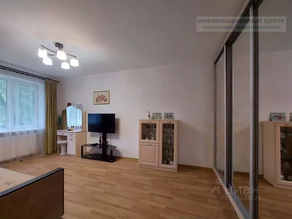 2-к кв. Псковская область, Псков Госпитальная ул., 17 (49.5 м) - Фото 1