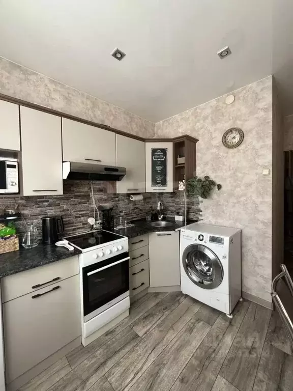 3-к кв. Бурятия, Улан-Удэ Новая Комушка мкр, ул. Северная, 90 (55.3 м) - Фото 2