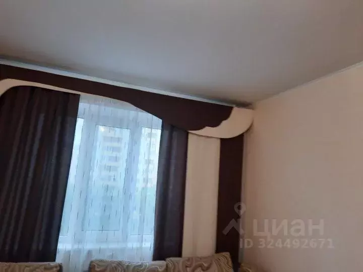 2-к кв. Курская область, Курск просп. Вячеслава Клыкова, 13 (61.0 м) - Фото 2