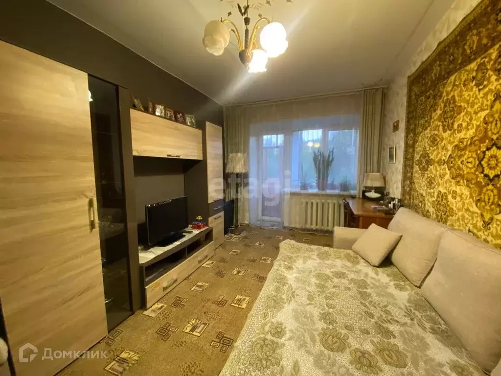 Продаётся 4-к квартира, 66.5 м - Фото 1