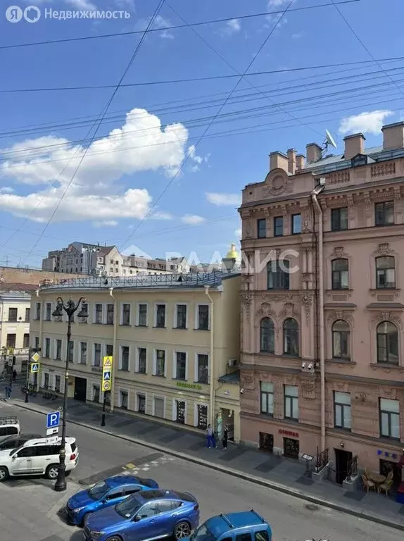 7-комнатная квартира: Санкт-Петербург, улица Рубинштейна, 23 (200 м) - Фото 1