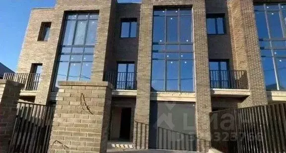 Таунхаус в Оренбургская область, Оренбург Ростоши мкр, ул. Отрадная, ... - Фото 1