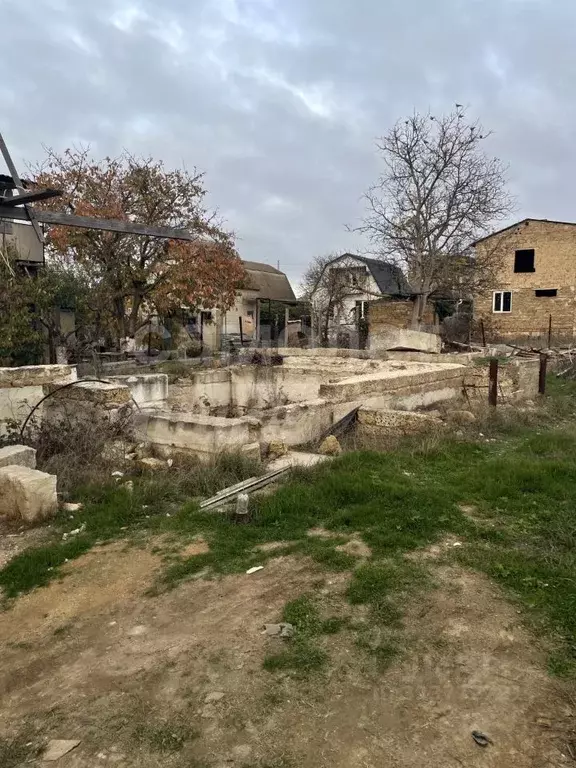 Участок в Крым, Сакский район, Суворовское с/пос, Заводское СПК ул. ... - Фото 1