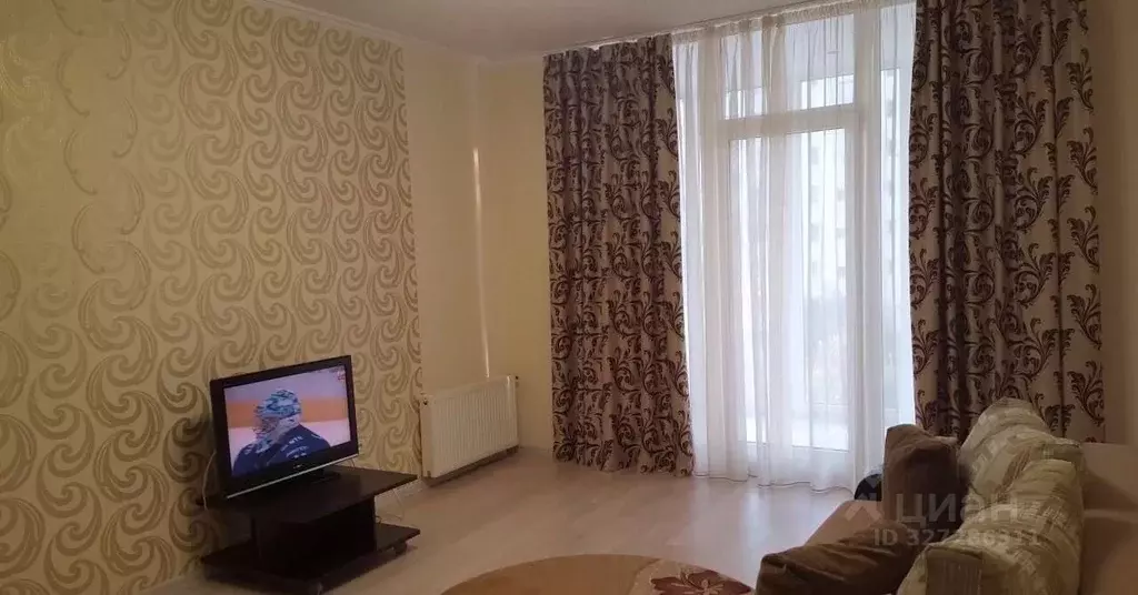 2-к кв. Севастополь ул. Колобова, 35/5 (90.0 м) - Фото 2