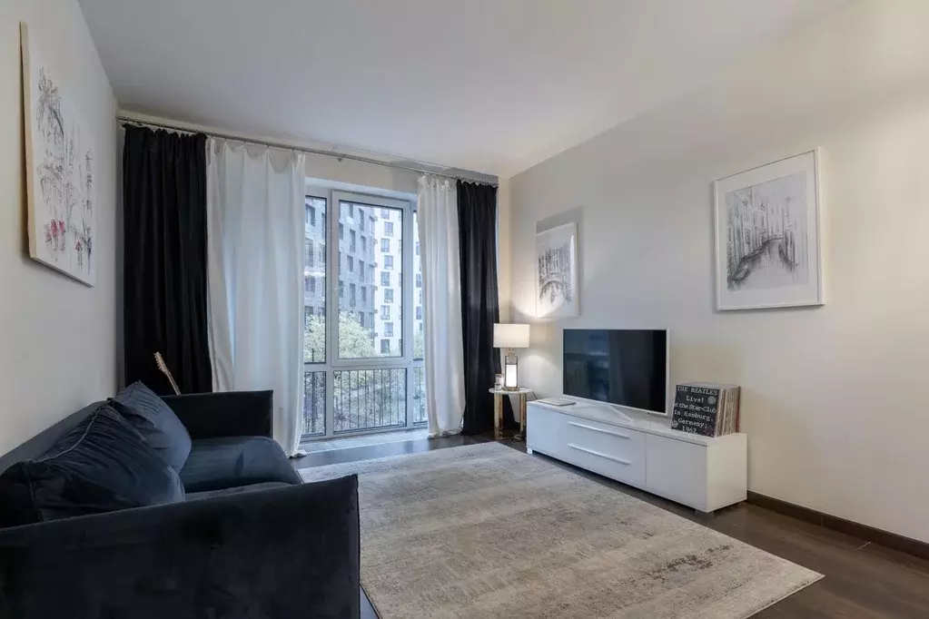 Продается 2-комнатная квартира - Фото 1