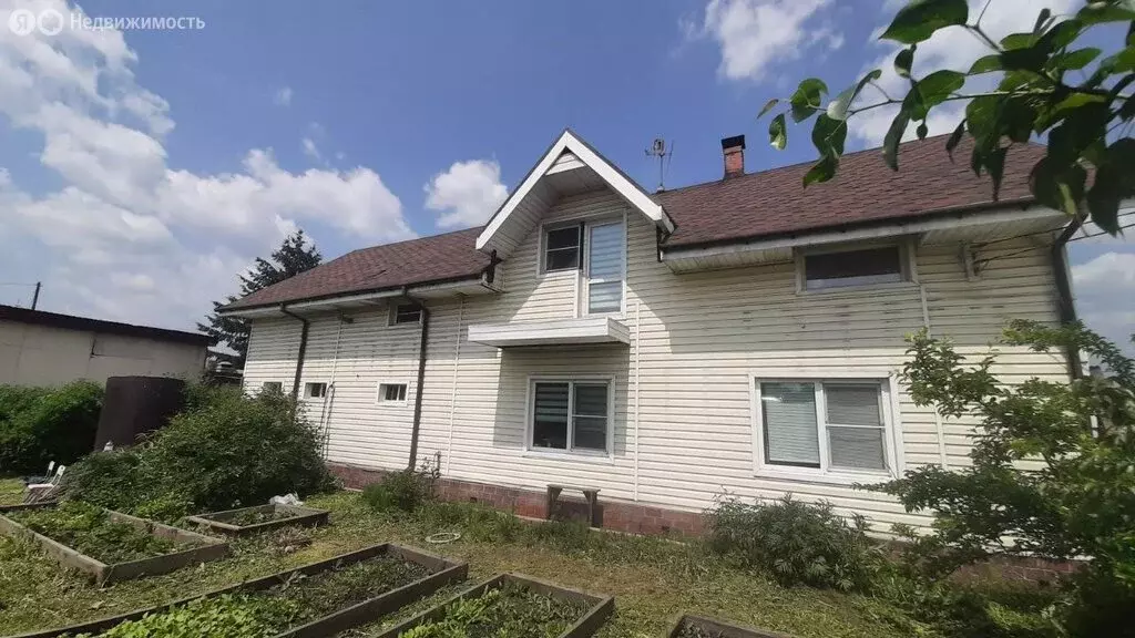 Дом в Иркутск, 2-я Аларская улица, 38А (240 м) - Фото 1