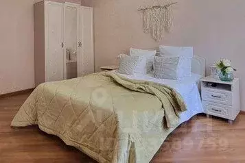 2-к кв. Астраханская область, Астрахань ул. Латышева, 3Ек1 (55.0 м) - Фото 0